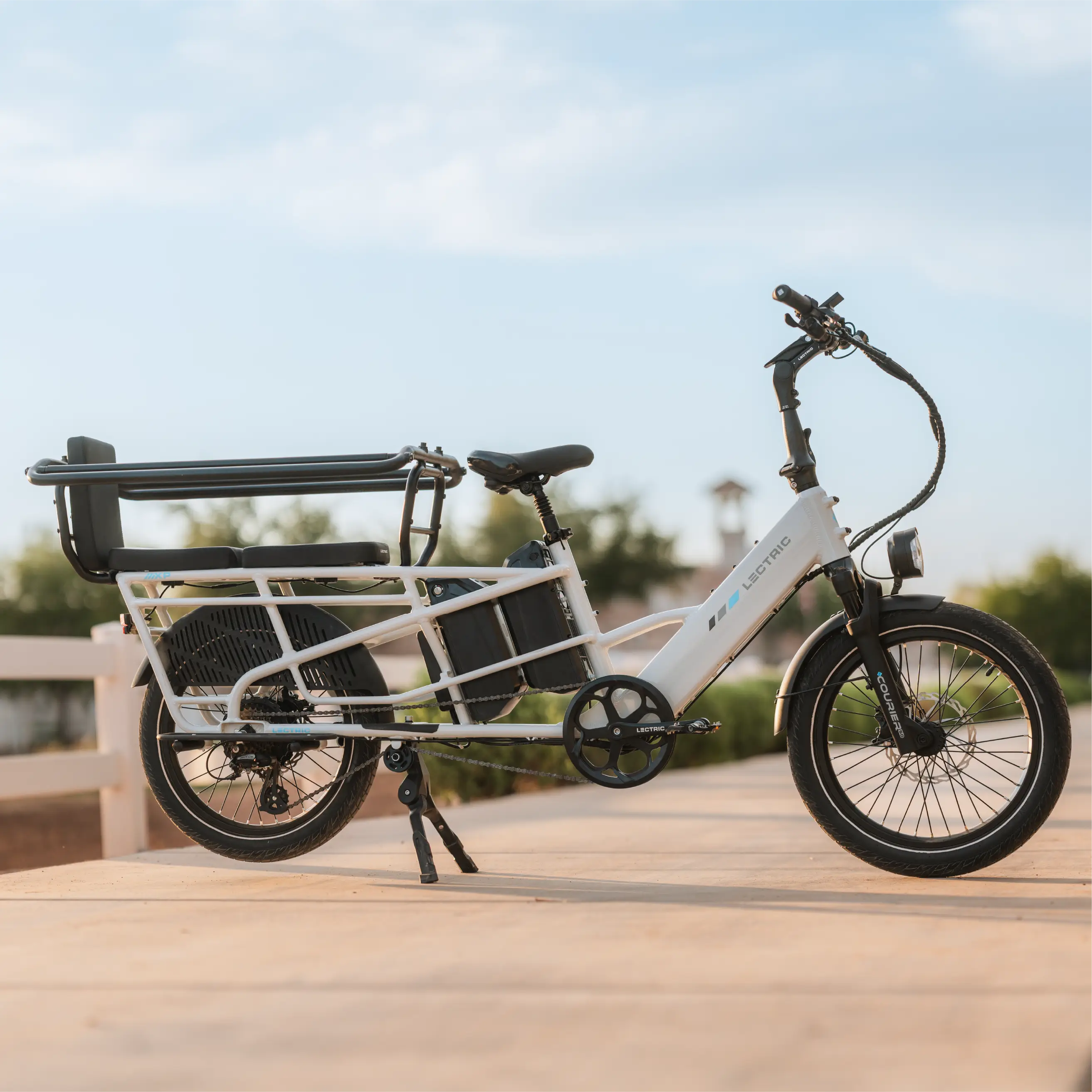 XPedition2 Stratus White + FREE Running Boards, Cushions, Elite Headlight, Suspension Seat Post ($346 Value) - Image 4